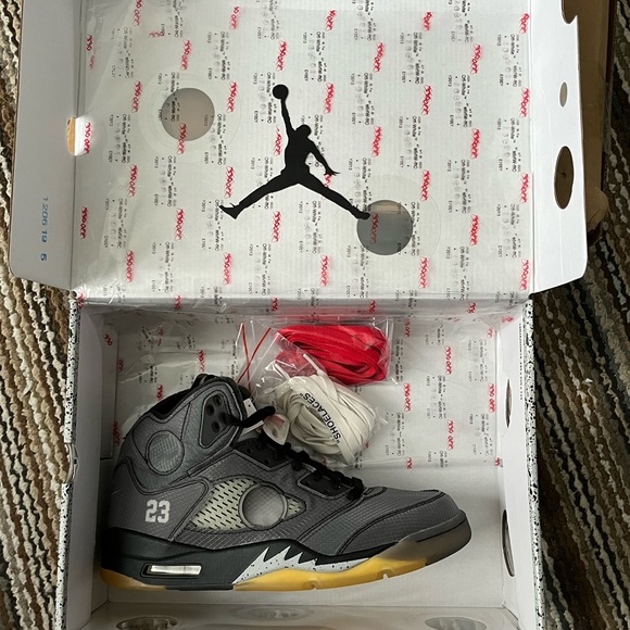 Off white Air Jordan 5 - Picture 10 of 11